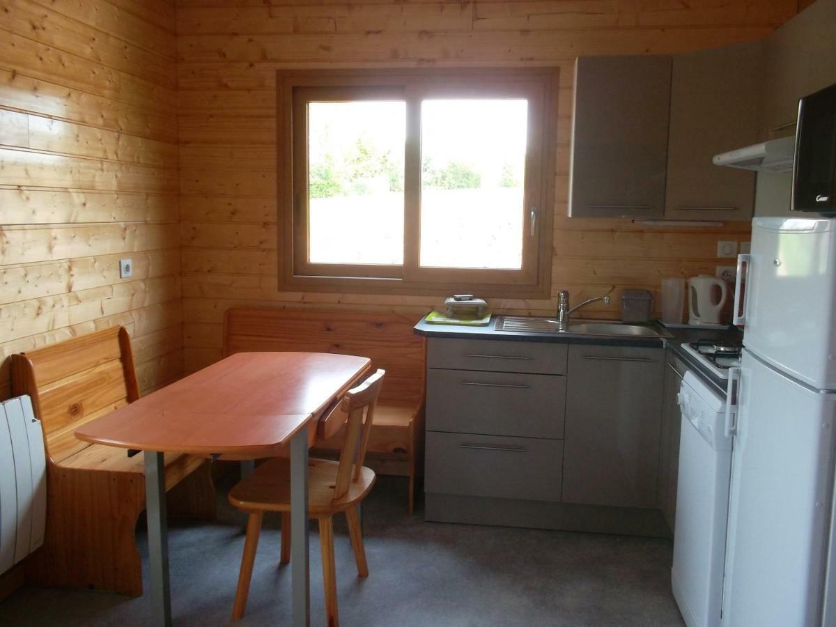 Chalet La Noisetiere Armalou Пуи-сюр-Лоар Екстериор снимка