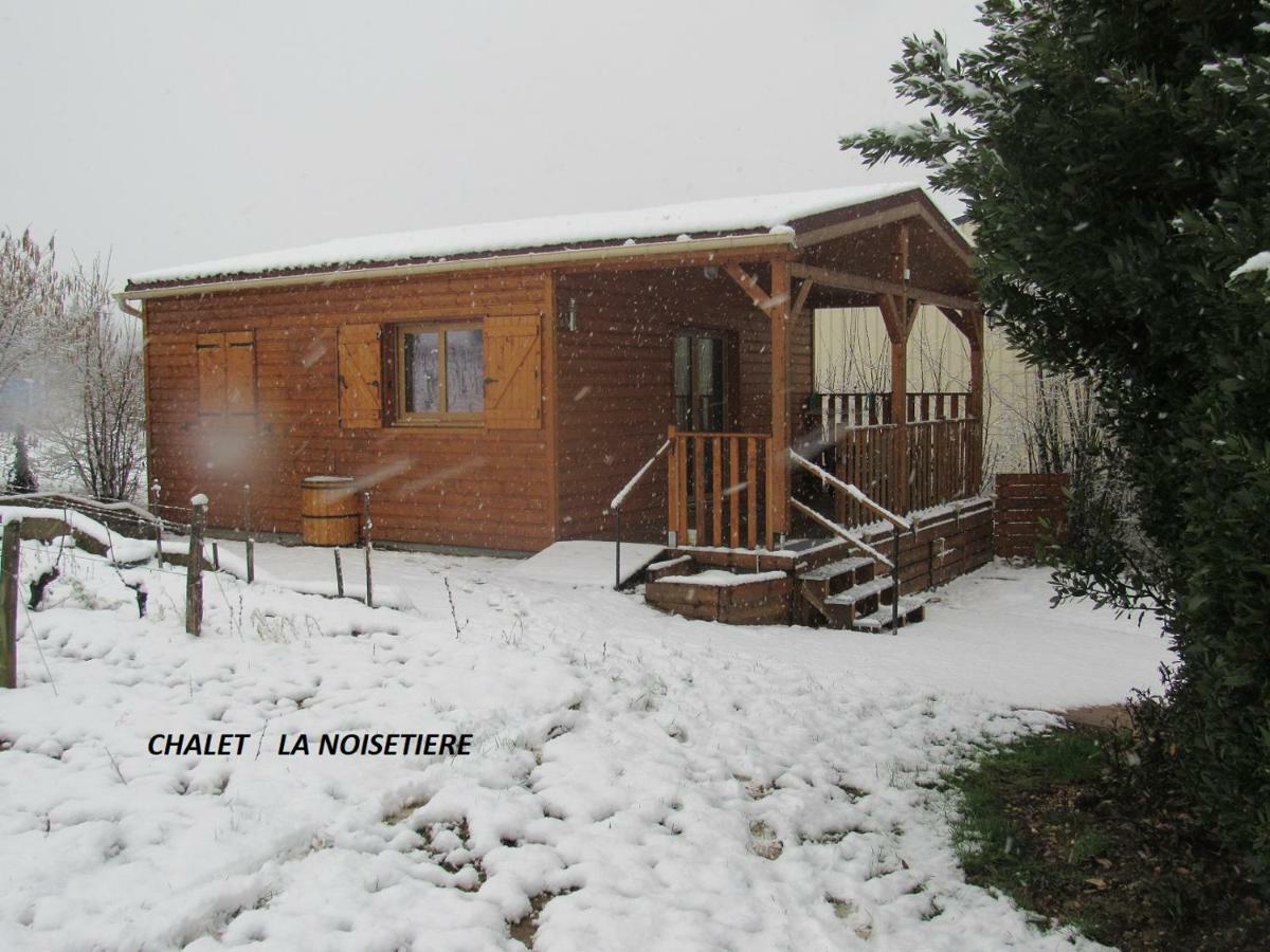 Chalet La Noisetiere Armalou Пуи-сюр-Лоар Екстериор снимка
