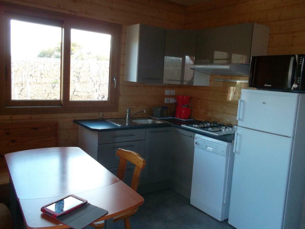 Chalet La Noisetiere Armalou Пуи-сюр-Лоар Екстериор снимка