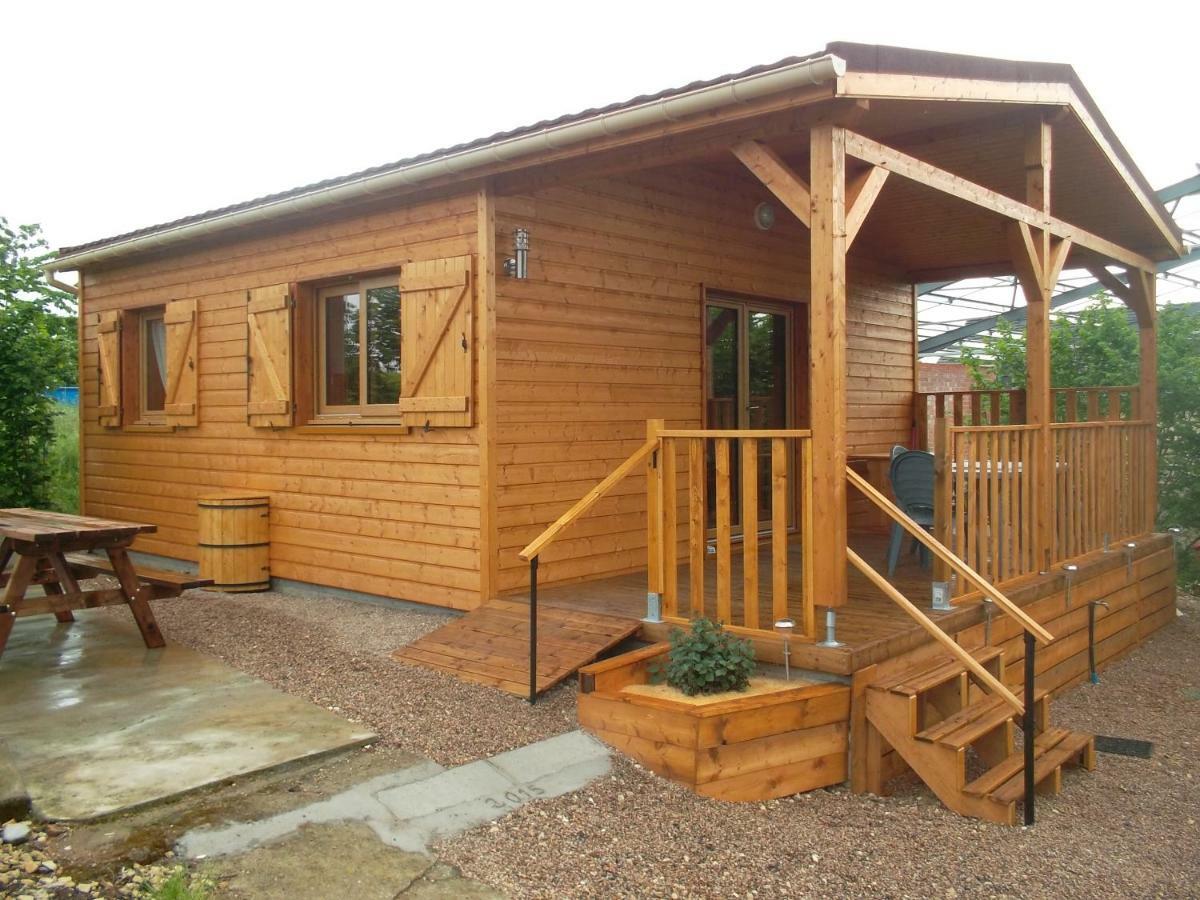 Chalet La Noisetiere Armalou Пуи-сюр-Лоар Екстериор снимка